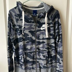 Nike Purple Camo - Zip up T-shirt Jacket - Sz M